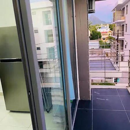 Beach Apartment Flic en Flac Exterior photo
